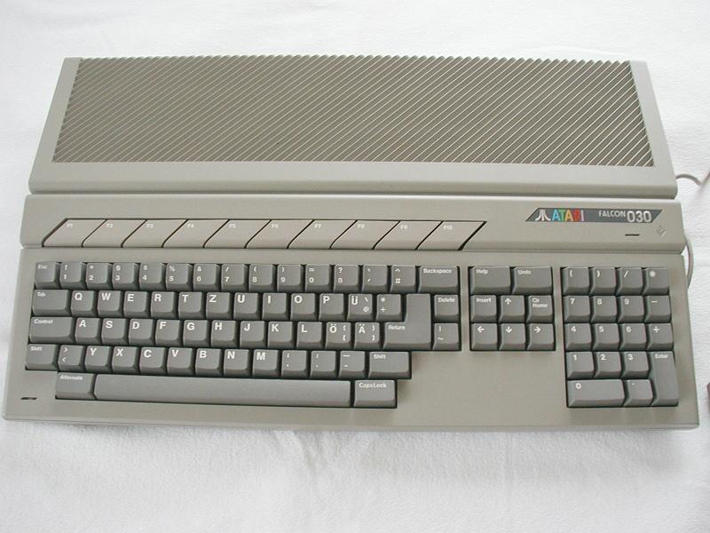 Atari Falcon 030 (2).JPG